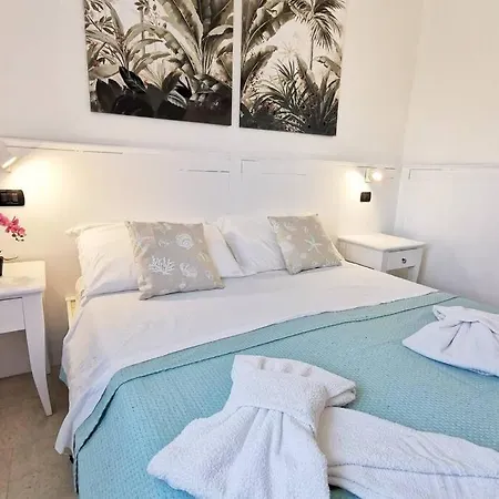 Apartament Loft Tropical - 100 Metri Dalla Spiaggia Di Sabbia E Dal Mare *