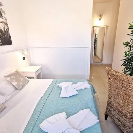 Loft Tropical - 100 Metri Dalla Spiaggia Di Sabbia E Dal Mare Apartment Fontane Bianche
