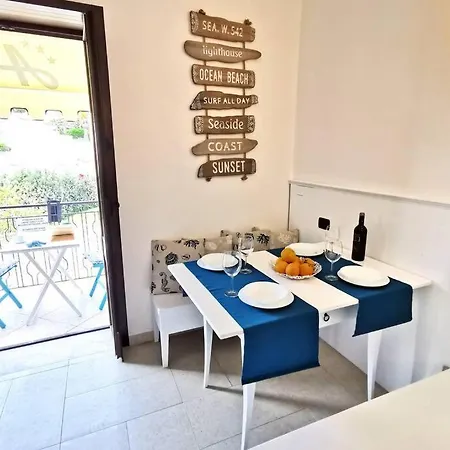 Apartment Loft Tropical - 100 Metri Dalla Spiaggia Di Sabbia E Dal Mare
